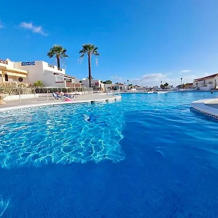 Lovely On Frontline Of Tenerife Beach! Apartament