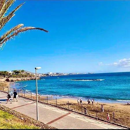 Lovely On Frontline Of Tenerife Beach! אדחה