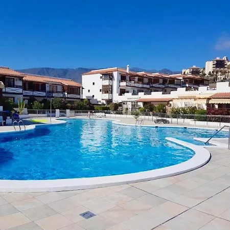 Lovely On Frontline Of Tenerife Beach! *